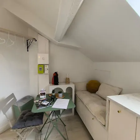 Petit Cocon Entierement Renove A 2 Pas Des Halles Appartement Pau